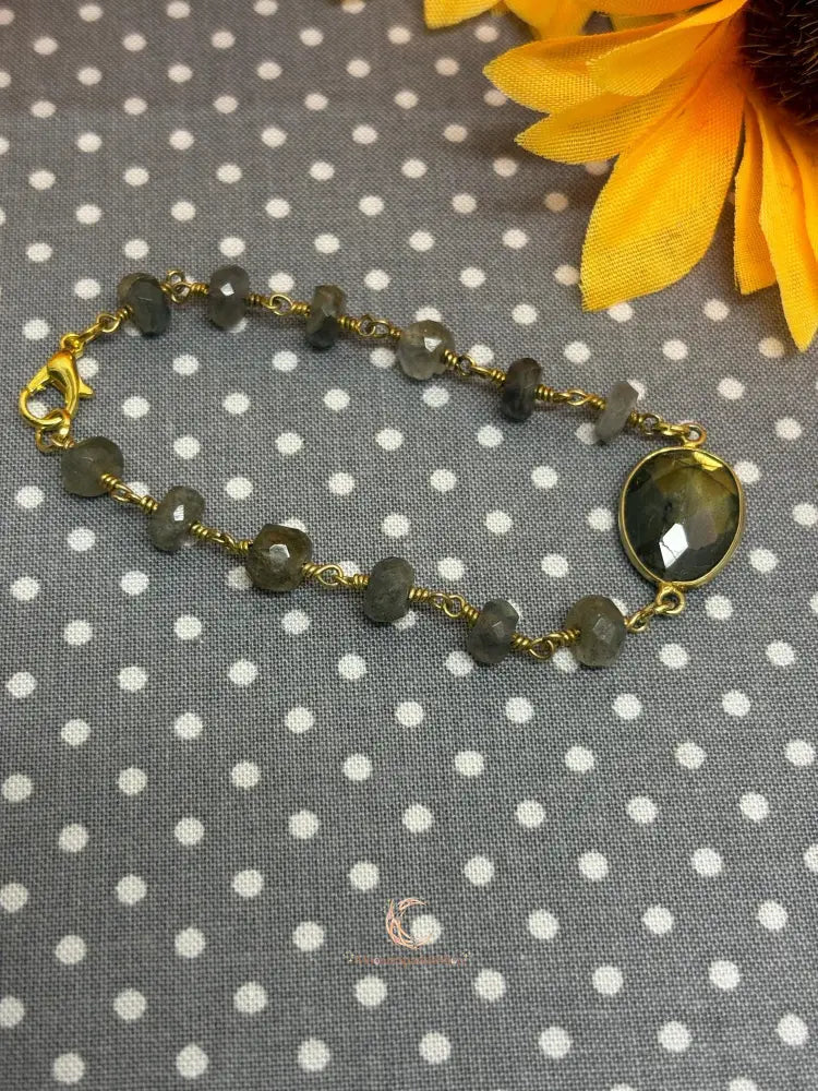 Labradorite Bracelet – Iridescent Gemstone Crystal Jewelry with Gold Plated Clasp