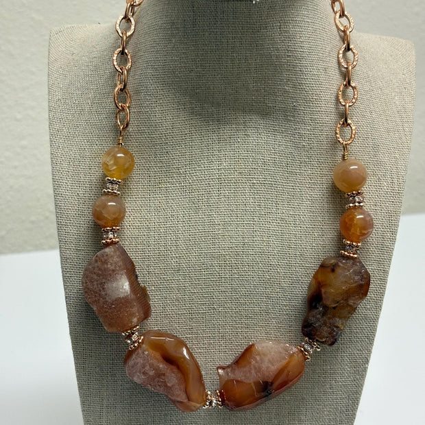 Raw Carnelian Copper Necklace – Chunky Natural Gemstone Pendant, Boho Statement Jewelry for Women"ry