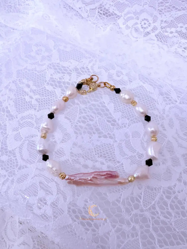 Blush Baroque Pearl Bracelet with Gold Accents | Knowing Collection